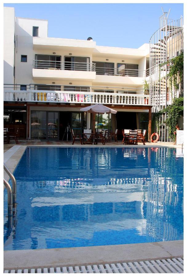 Santa Marina Hotel Apartments Cos Exterior foto