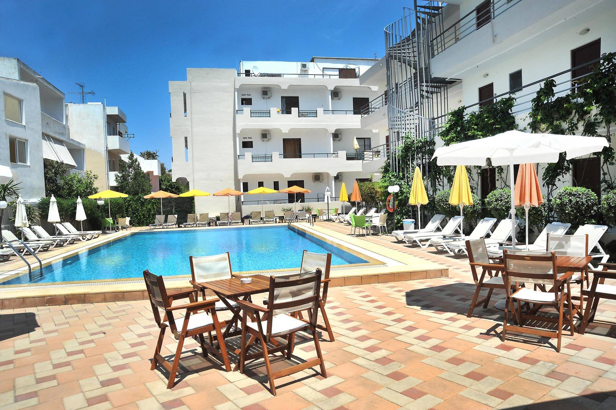 Santa Marina Hotel Apartments Cos Exterior foto